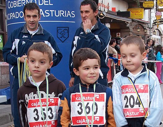 _carrera_urbana_cangasdeonis2007_11.jpg