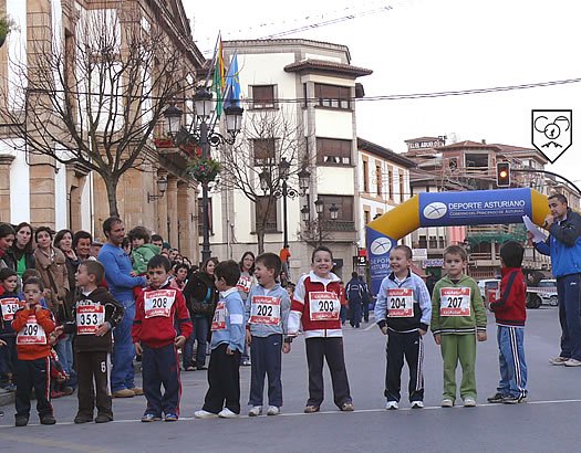 carrera_urbana_cangasdeonis2007_2.jpg