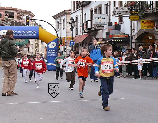 carrera_urbana_cangasdeonis2007_27.jpg