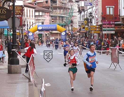 carrera_urbana_cangasdeonis2007_32.jpg