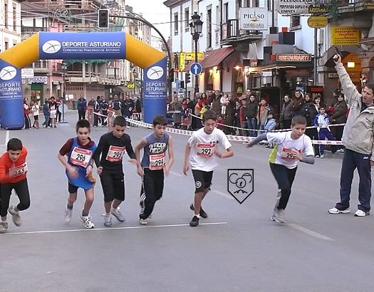 carrera_urbana_cangasdeonis2007_39.jpg