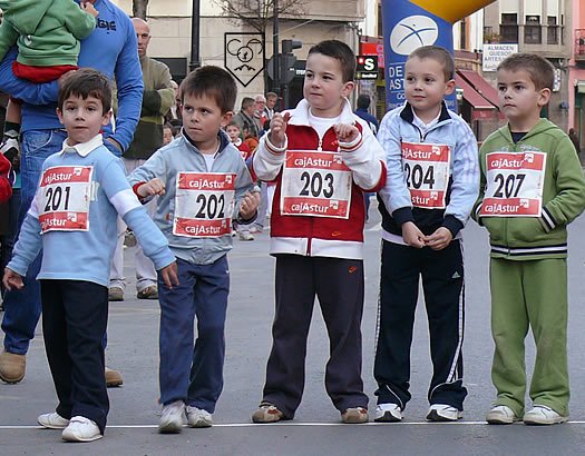 carrera_urbana_cangasdeonis2007_4.jpg