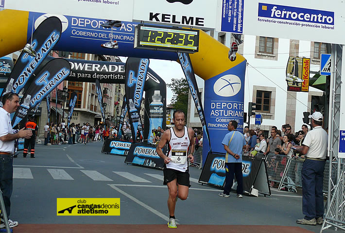Dioni del Club Cangas de Onís Atletismo